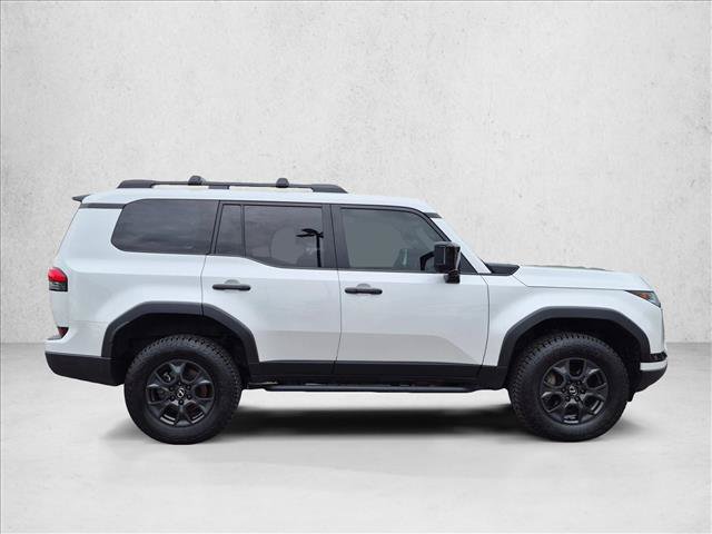 Used 2025 Lexus GX 550 AWD/4WD image 4