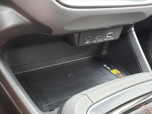 Used 2024 Subaru Crosstrek 2.5i Limited w/ Crosstrek Mirror Package image 23