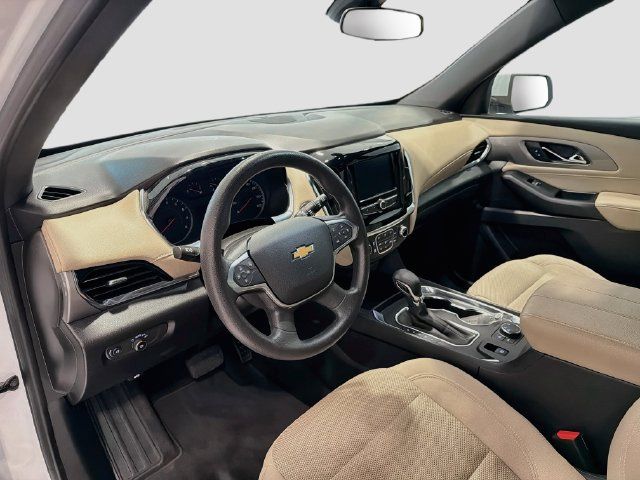 Used 2024 Chevrolet Traverse LS w/ Safety Package AWD/4WD image 8