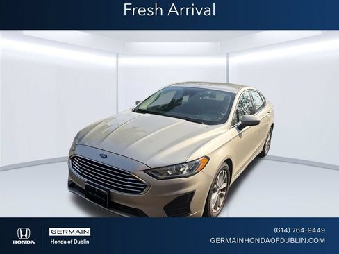 Used 2019 Ford Fusion SE FWD image 1