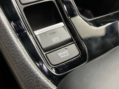 Used 2024 Honda Accord Sport image 32