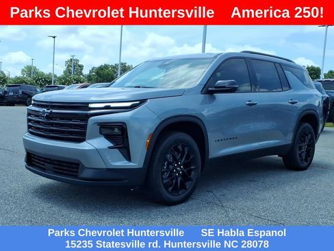 New 2026 Chevrolet Traverse LT w/ Midnight/Sport Edition FWD image 2