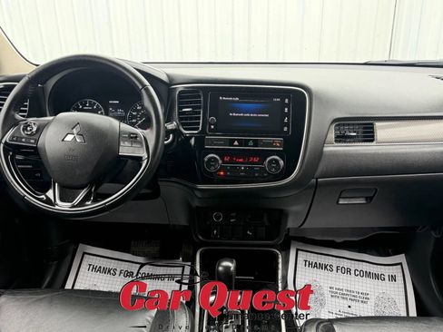Used 2019 Mitsubishi Outlander SEL AWD/4WD image 20