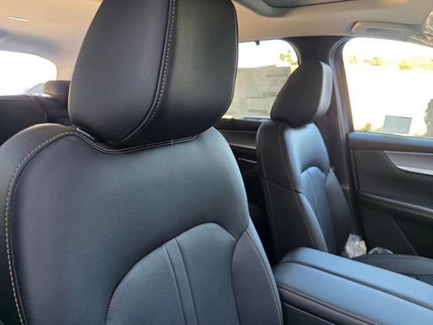 New 2026 MAZDA CX-90 Plug-In Hybrid w/ Preferred image 14