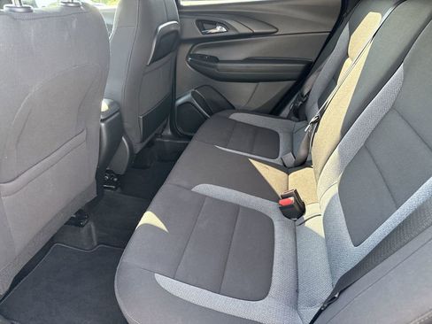 Used 2021 Chevrolet TrailBlazer LT AWD/4WD image 24