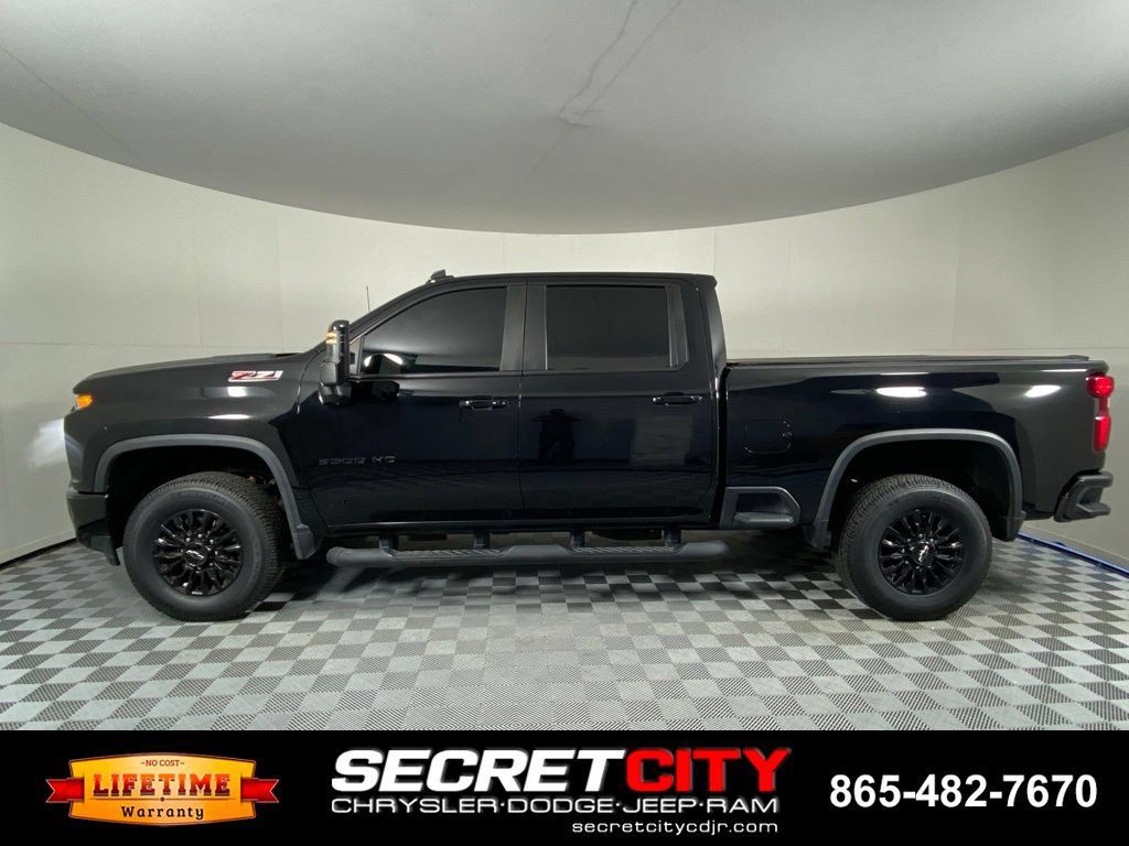 Used 2022 Chevrolet Silverado 3500 LTZ w/ LTZ Plus Package AWD/4WD image 4