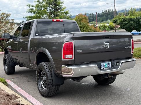 Used 2016 RAM 2500 Laramie w/ Convenience Group AWD/4WD image 5