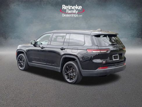 Used 2024 Jeep Grand Cherokee L Laredo image 8