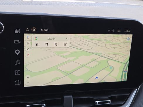 Used 2025 Chevrolet Equinox LT w/ Safety and Technology Package FWD image 3
