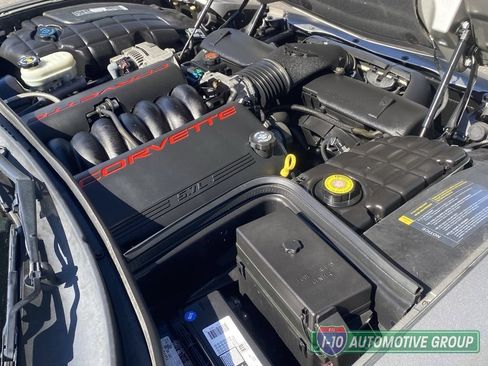 Used 2001 Chevrolet Corvette Convertible w/ Preferred Equipment Group2 RWD image 11