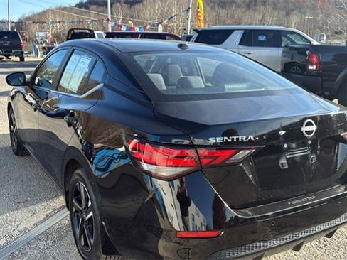 Used 2024 Nissan Sentra SV w/ All-Weather Package image 8