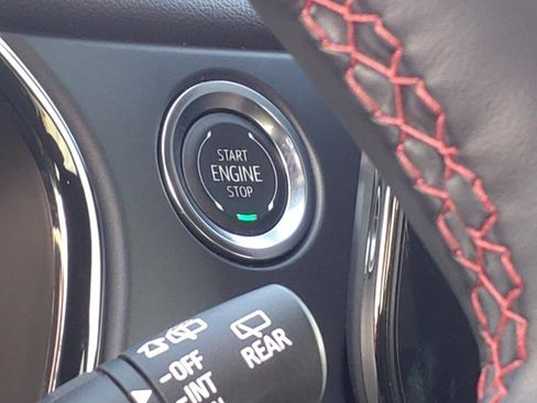 Used 2024 Chevrolet Blazer RS image 27