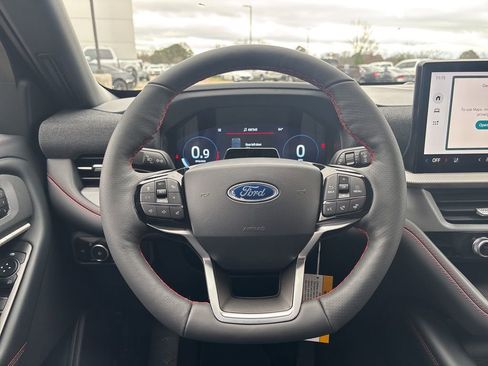 New 2026 Ford Explorer ST-Line w/ ST-Line Street Pack image 18
