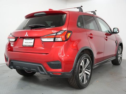 Used 2022 Mitsubishi Outlander Sport LE image 9