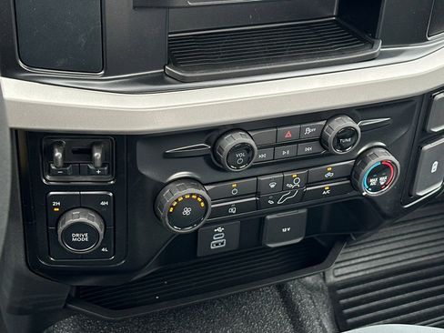 New 2026 Ford F550 4x4 Regular Cab Super Duty image 18