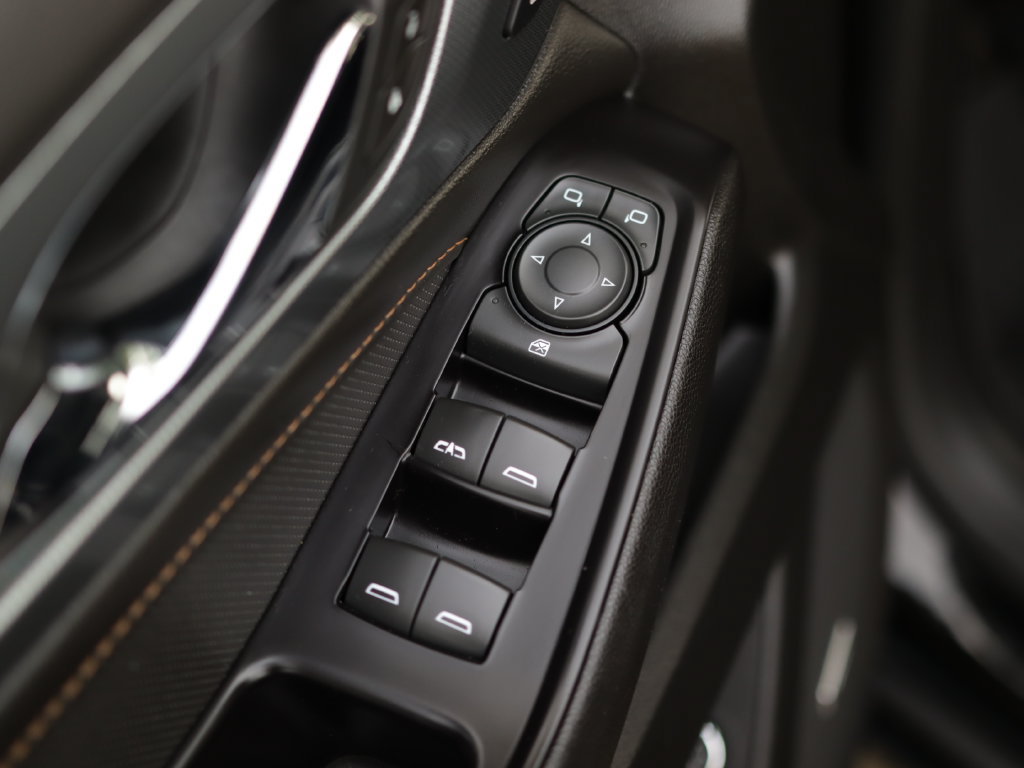 Used 2020 Chevrolet Traverse Premier w/ Redline Edition FWD image 27