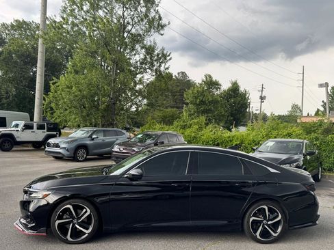 Used 2021 Honda Accord Sport Special Edition image 4