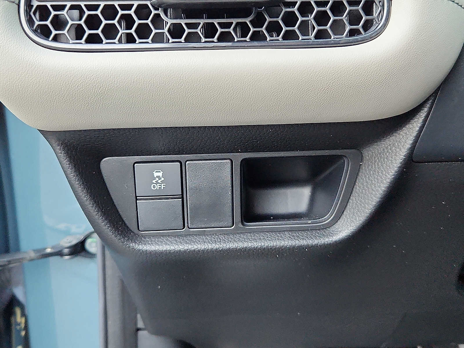 Used 2024 Honda HR-V EX-L image 21