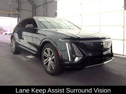 Used 2024 Cadillac Lyriq Luxury w/ LPO, Floor Liner Package AWD/4WD image 1