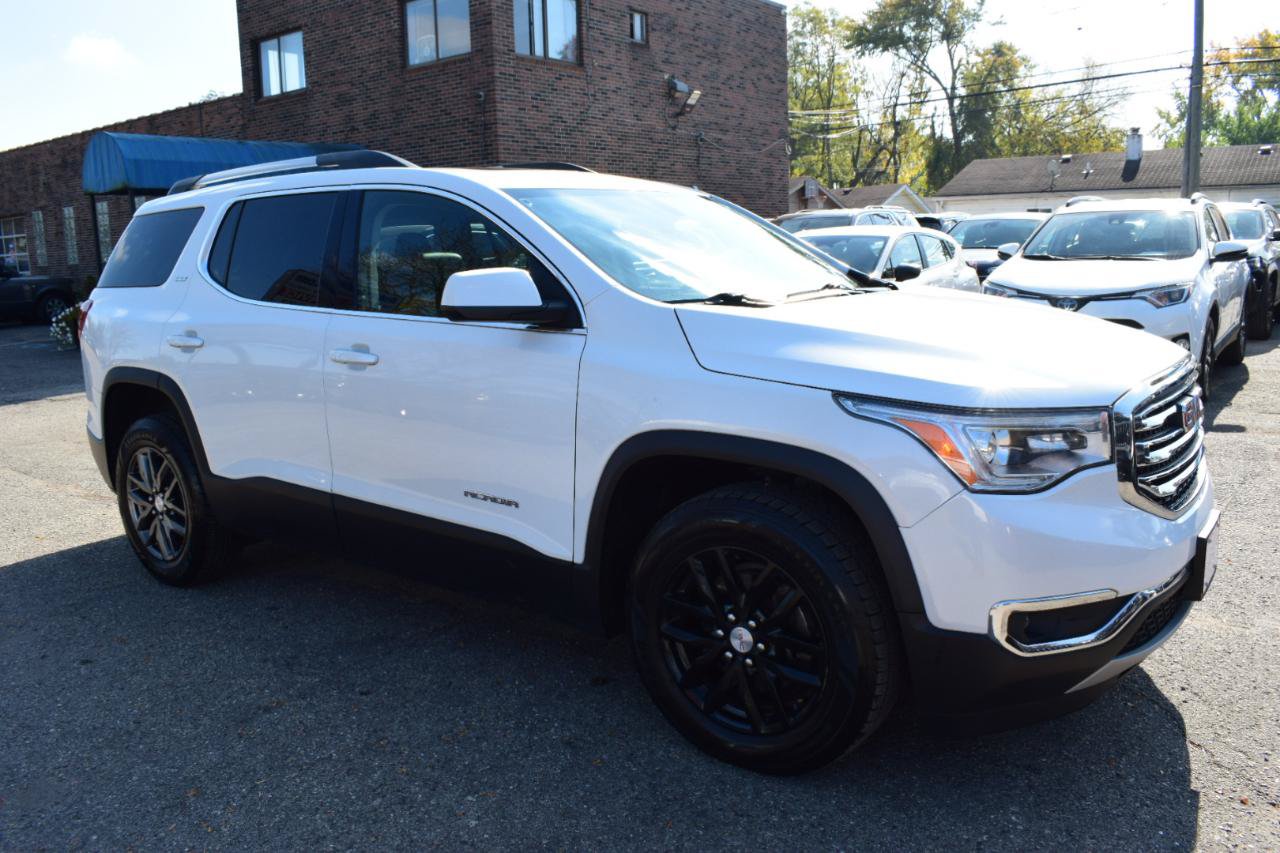 Used 2018 GMC Acadia SLT AWD/4WD image 4