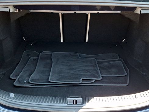 Certified 2018 Mercedes-Benz C 300 4MATIC Sedan image 29
