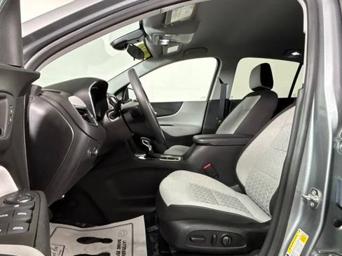 Used 2024 Chevrolet Equinox LS w/ LS Convenience Package AWD/4WD image 12