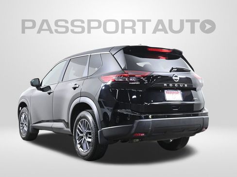 Certified 2025 Nissan Rogue S image 6