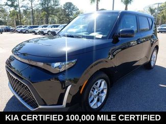 Certified 2025 Kia Soul LX FWD video 1