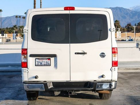 Used 2016 Nissan NV 3500 SV w/ SV Technology Package image 8