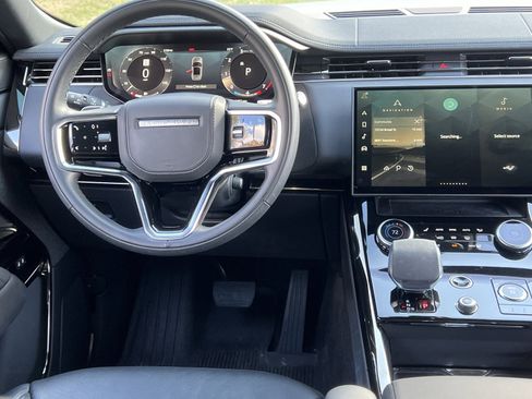 Used 2023 Land Rover Range Rover Sport SE image 12