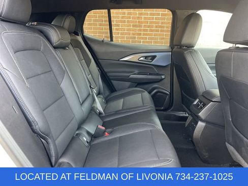 Certified 2024 Chevrolet Equinox EV LT image 24