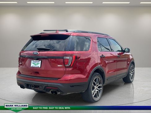 Used 2018 Ford Explorer Sport AWD/4WD image 3