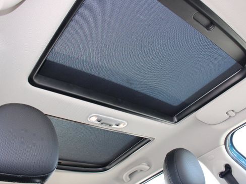 Used 2019 MINI Cooper Countryman SE w/ Premium Package image 21