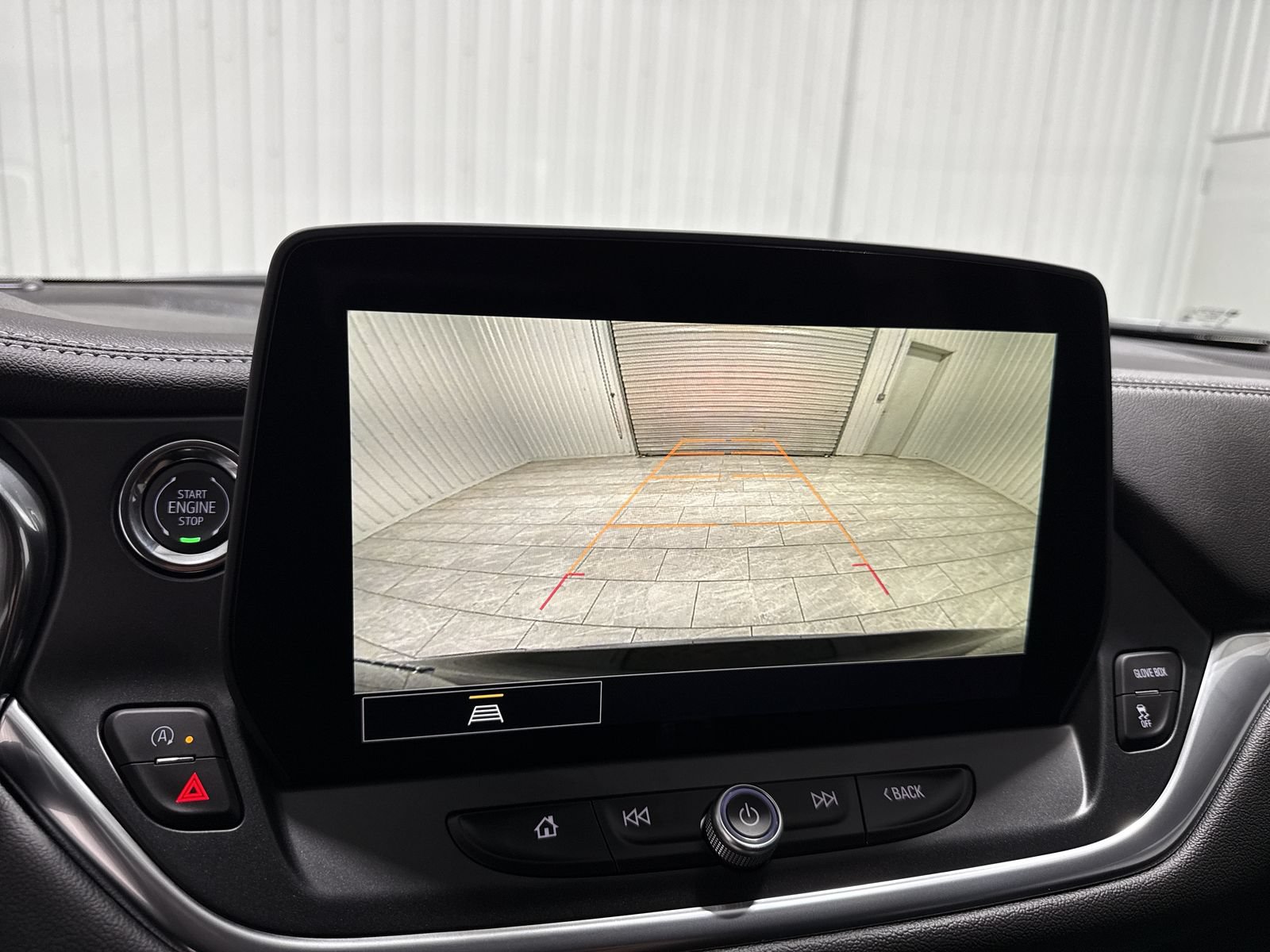 New 2026 Chevrolet Blazer LT w/ Convenience Package FWD image 15