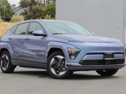 New 2025 Hyundai Kona SE