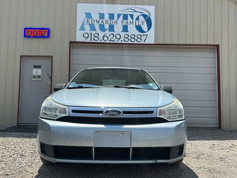 Used 2008 Ford Focus SE image 4