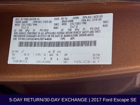 Used 2017 Ford Escape SE w/ SE Cold Weather Package image 35