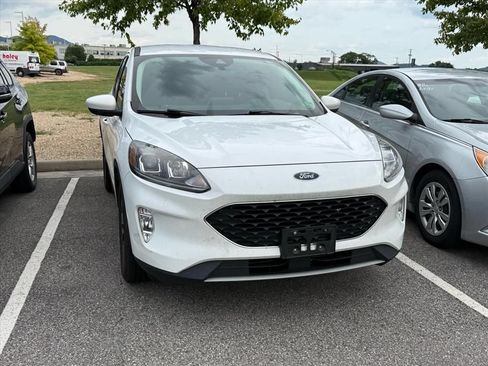 Used 2022 Ford Escape SEL FWD image 4