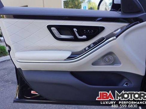 Used 2021 Mercedes-Benz S 580 4MATIC Sedan w/ AMG Line image 91