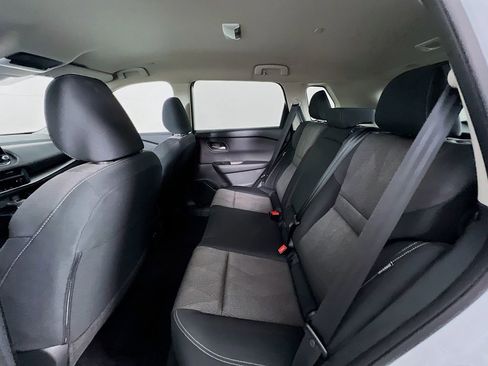 Used 2024 Nissan Rogue SV image 21