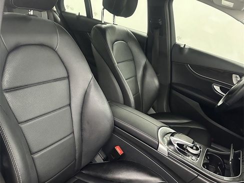 Used 2015 Mercedes-Benz C 300 4MATIC Sedan image 37