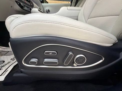 Used 2026 Hyundai Palisade Calligraphy AWD/4WD image 29