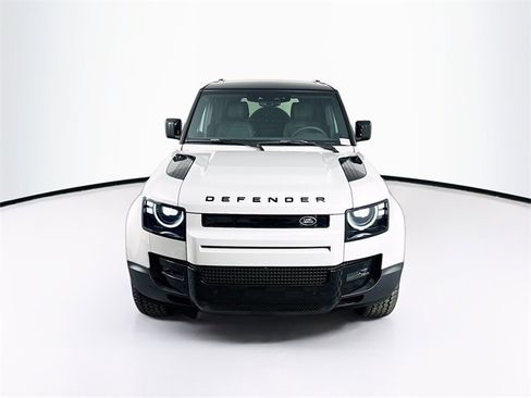 New 2026 Land Rover Defender 110 S image 2