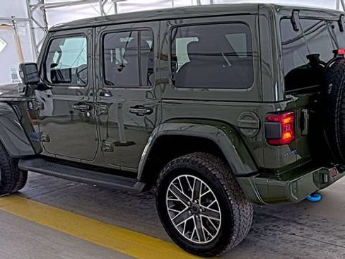 Used 2024 Jeep Wrangler High Altitude AWD/4WD image 5
