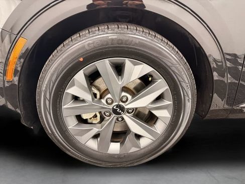 Certified 2024 Kia Sportage SX FWD image 12
