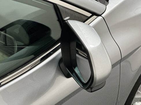 Used 2023 Toyota Camry LE image 9