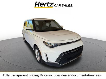 Used 2025 Kia Soul LX w/ LX Technology Package