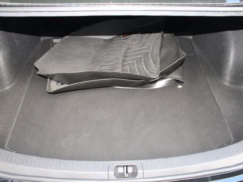 Used 2022 Toyota Corolla LE image 27