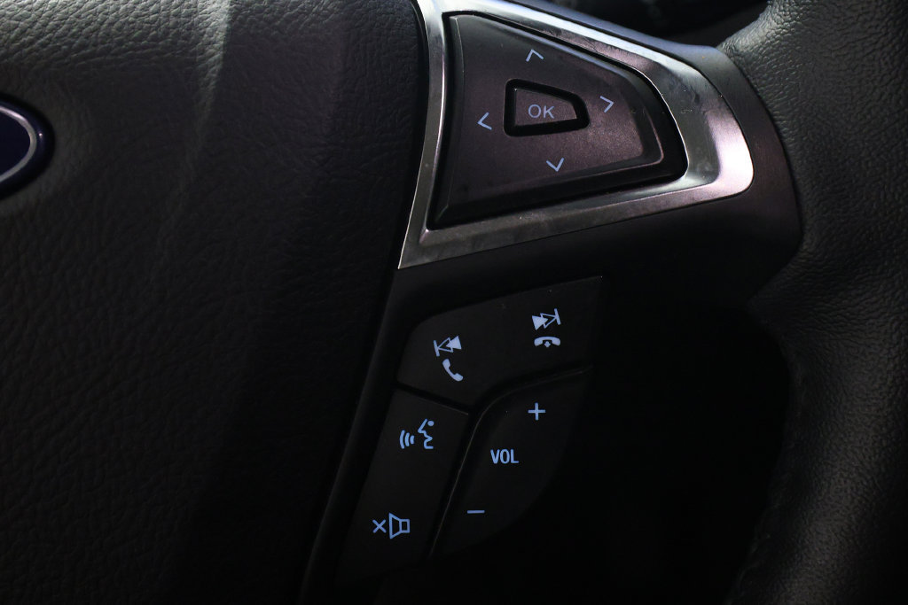 Used 2023 Ford Edge SEL AWD/4WD image 24