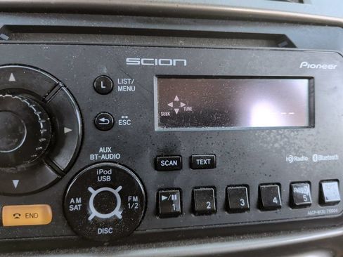 Used 2013 Scion xD FWD image 9